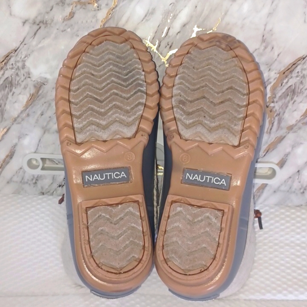Nautica Slip on Duck Boots, EUC - Picture 7 of 9